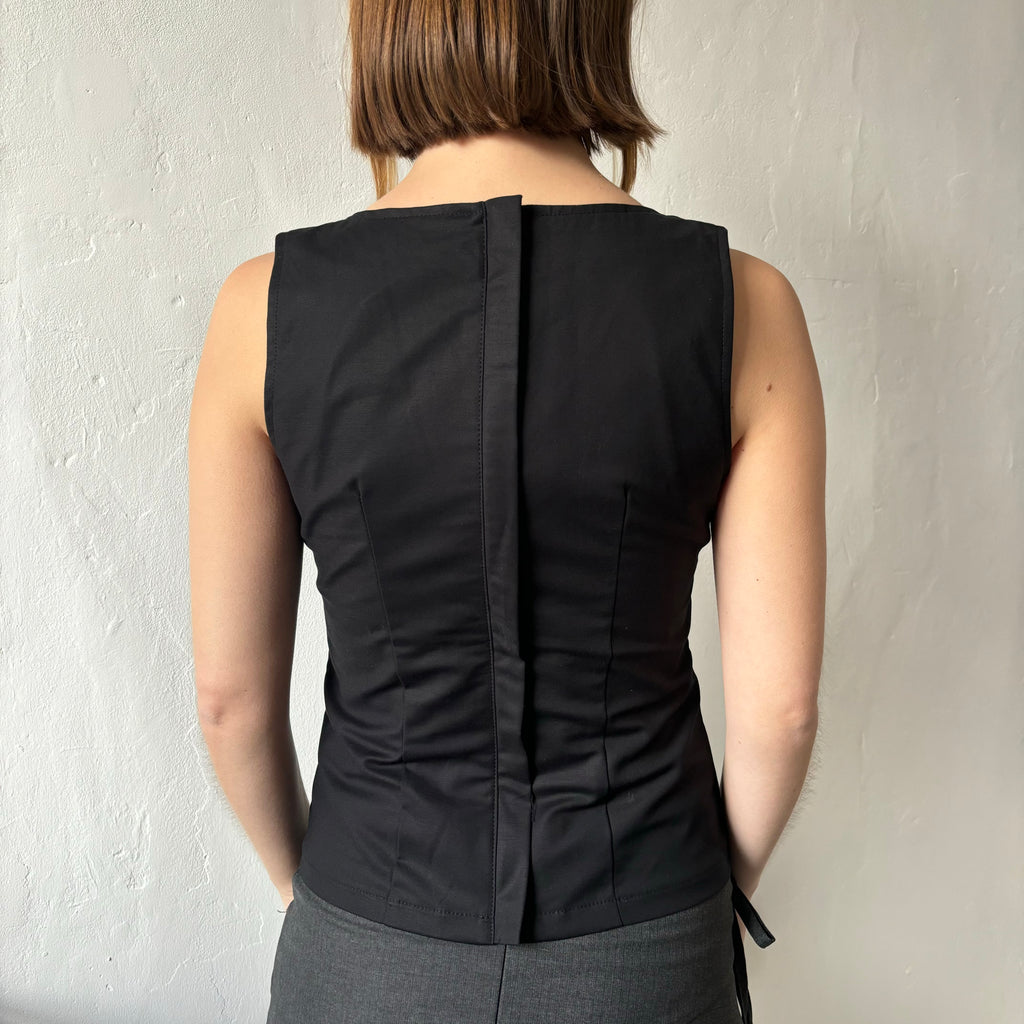 Orla Top Size L - no eyelets