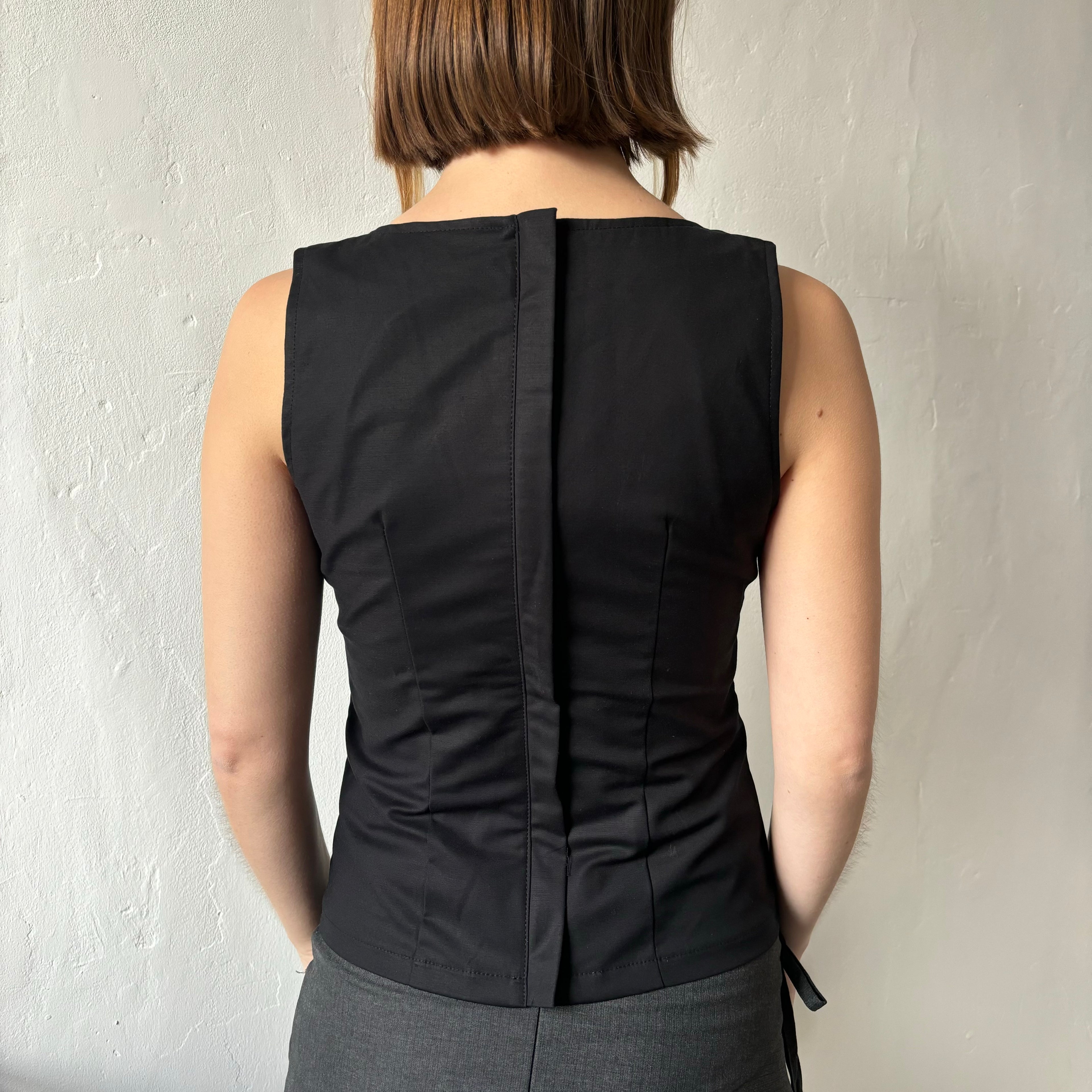 Orla Top Size L - no eyelets