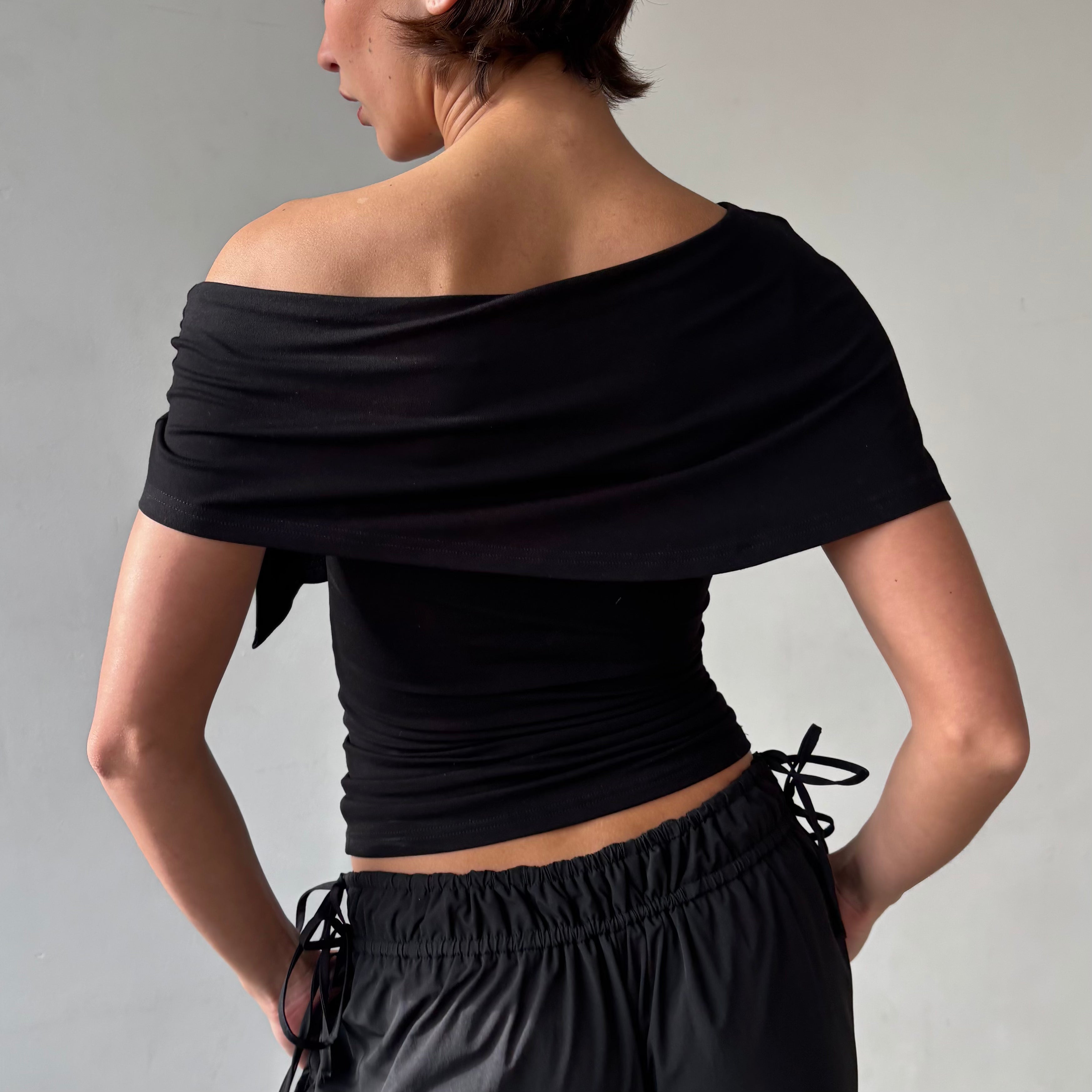 Stella Shawl Top in Black