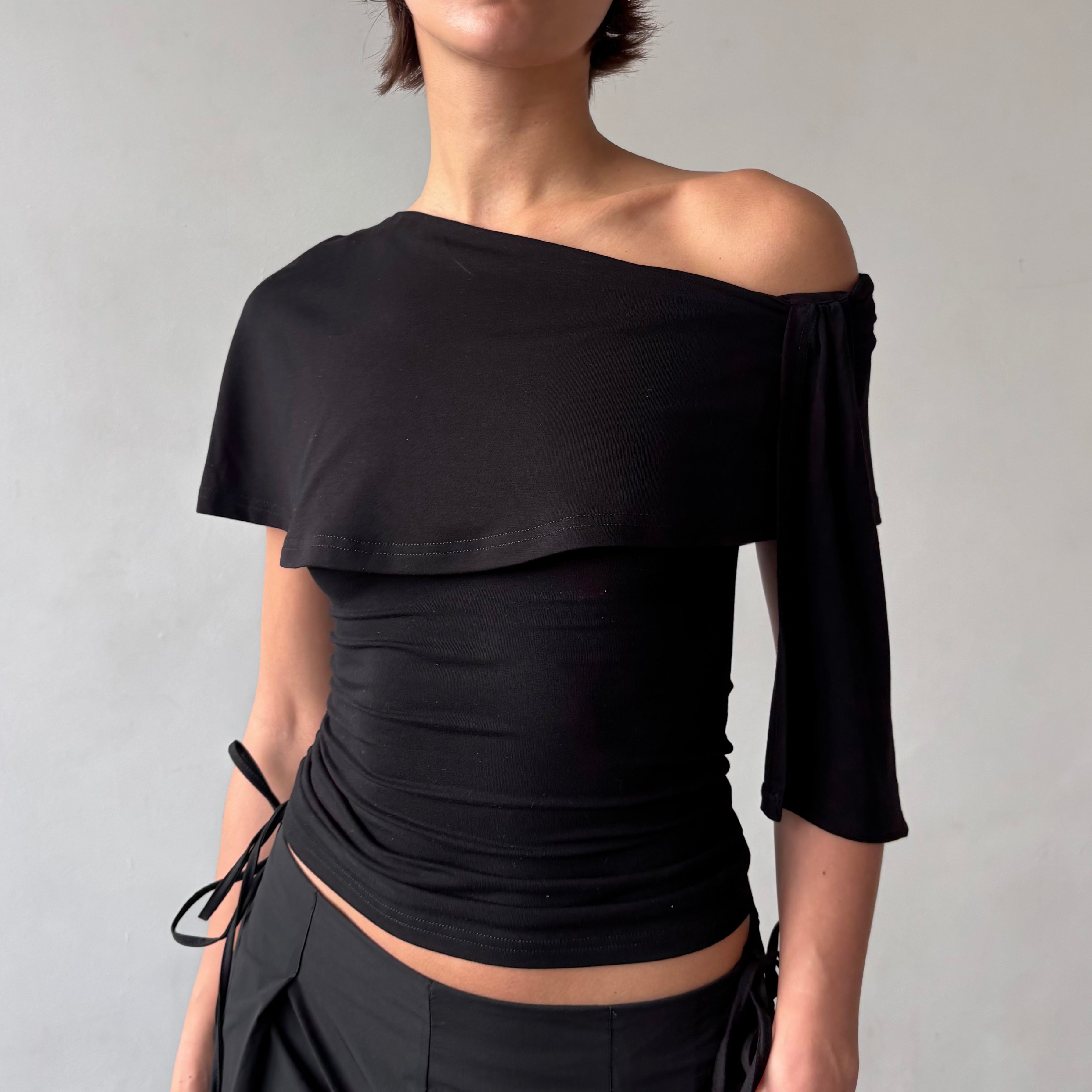 Stella Shawl Top in Black