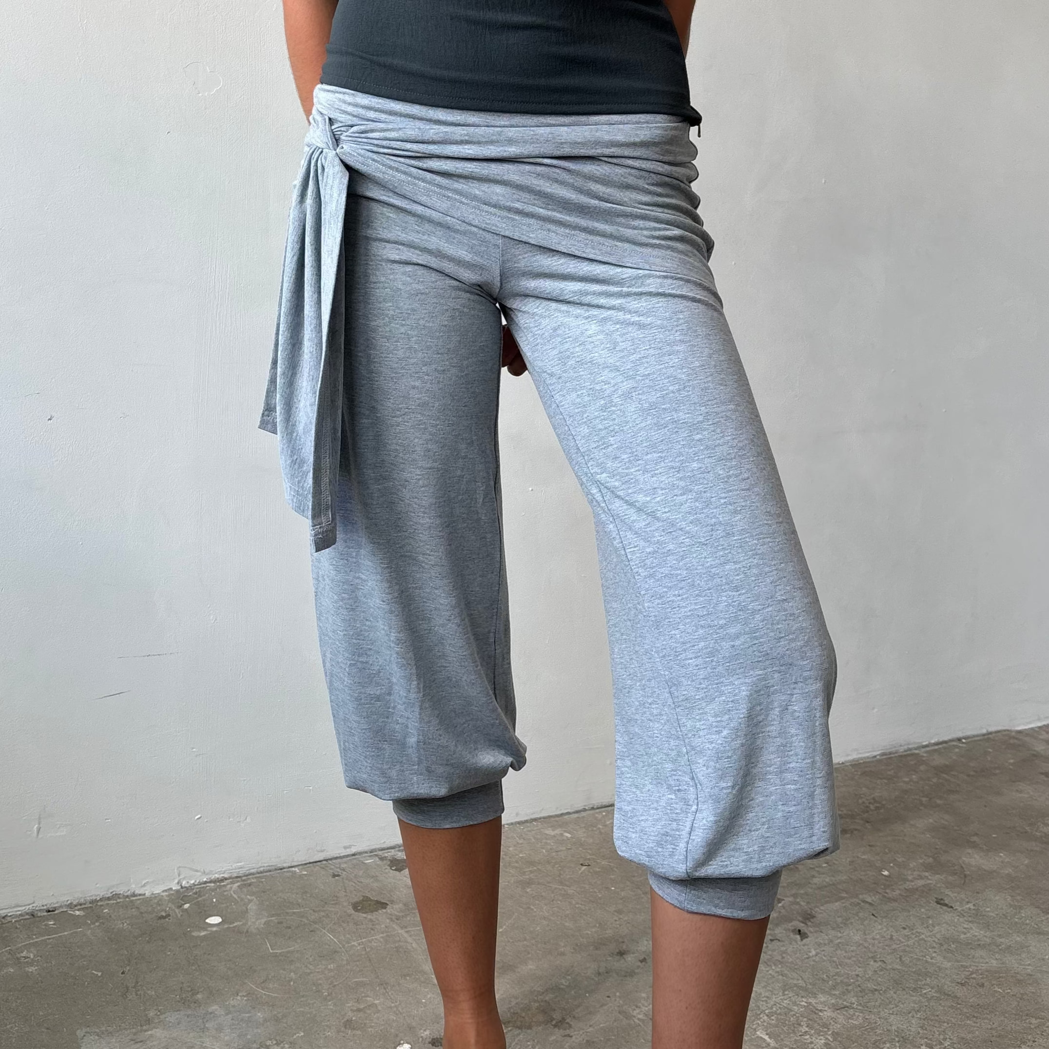 Bubble Capris and Sarong Grey