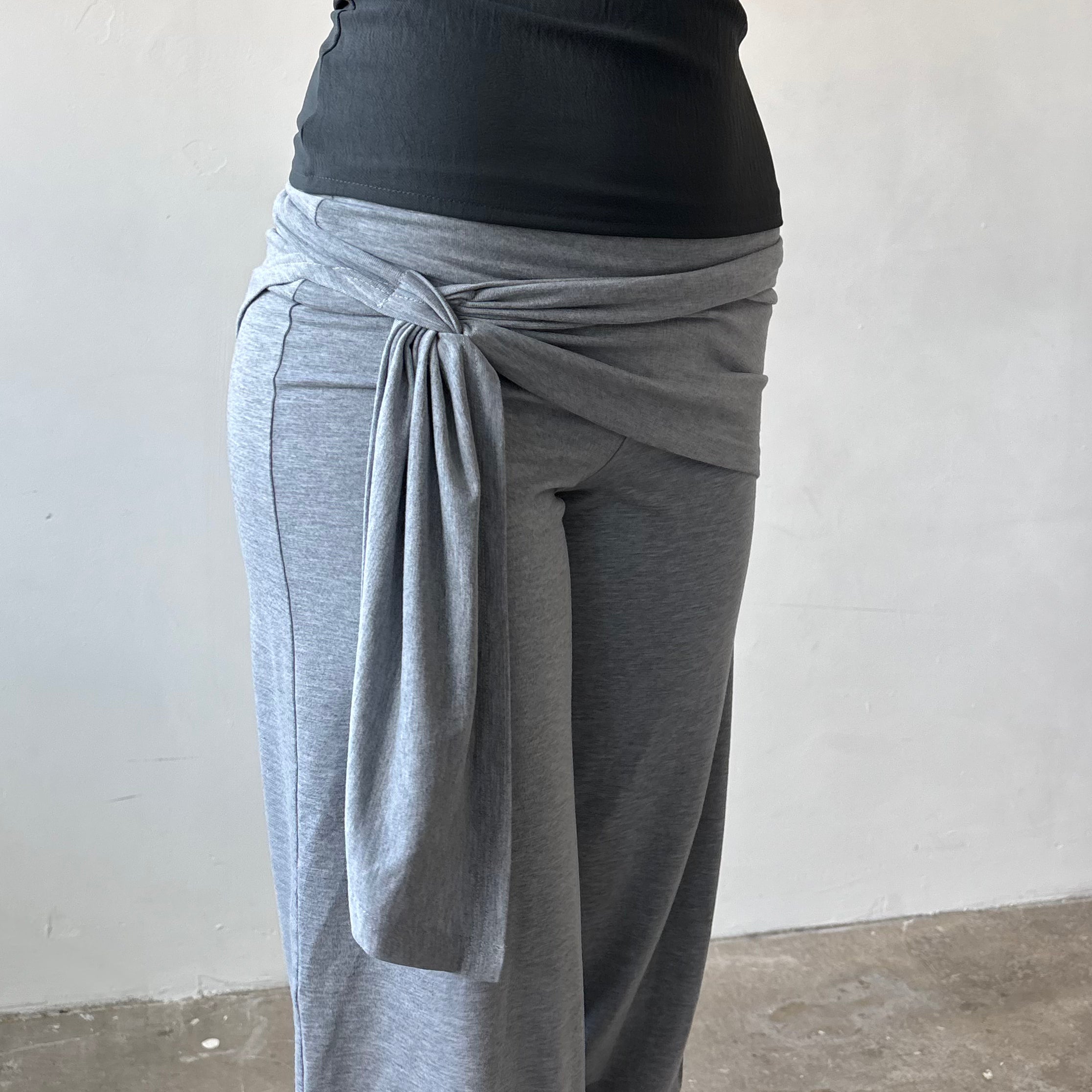 Bubble Capris and Sarong Grey