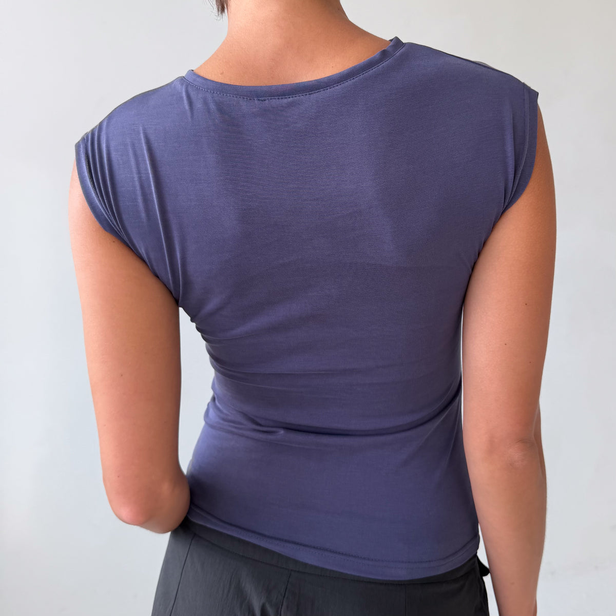 Ines V Neck Tee