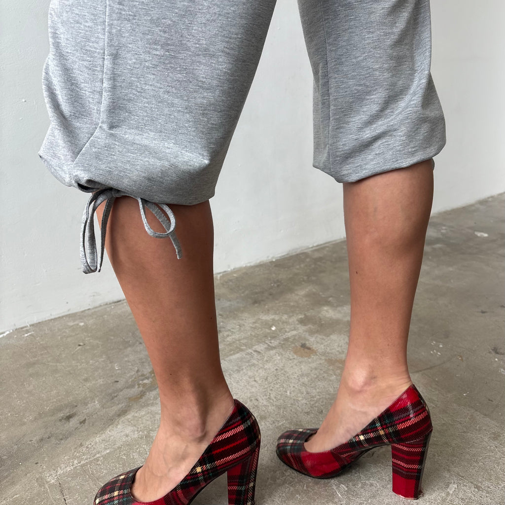 Betty Track Capris in Grey or Navy